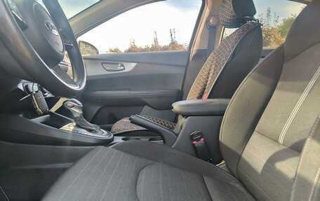 KIA Cerato IV, 2019 год, 1 600 000 рублей, 10 фотография