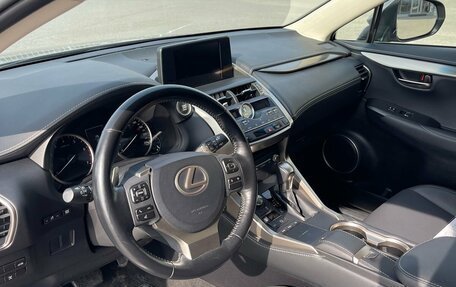 Lexus NX I, 2018 год, 3 800 000 рублей, 11 фотография