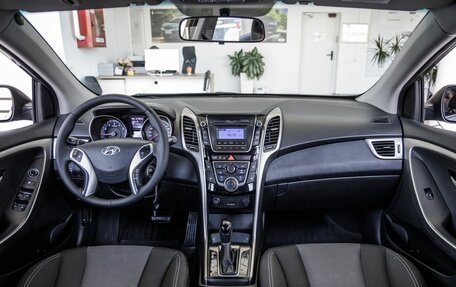 Hyundai i30 II рестайлинг, 2012 год, 1 098 000 рублей, 14 фотография