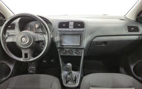 Volkswagen Polo VI (EU Market), 2015 год, 940 000 рублей, 10 фотография