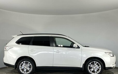 Mitsubishi Outlander III рестайлинг 3, 2012 год, 1 369 000 рублей, 11 фотография