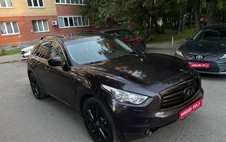Infiniti QX70, 2014 год, 1 фотография