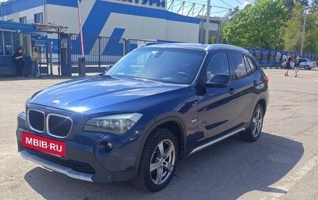 BMW X1, 2011 год, 1 100 000 рублей, 2 фотография