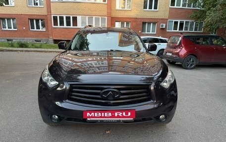 Infiniti QX70, 2014 год, 3 фотография