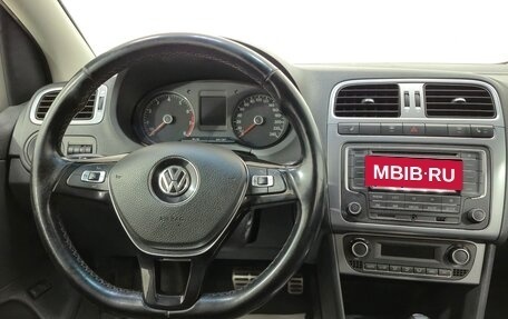 Volkswagen Polo VI (EU Market), 2017 год, 995 000 рублей, 11 фотография