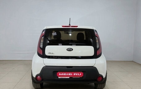 KIA Soul II рестайлинг, 2015 год, 975 000 рублей, 5 фотография
