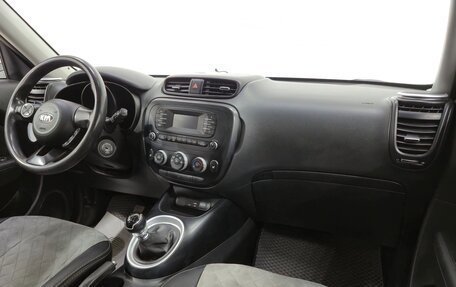KIA Soul II рестайлинг, 2015 год, 975 000 рублей, 12 фотография
