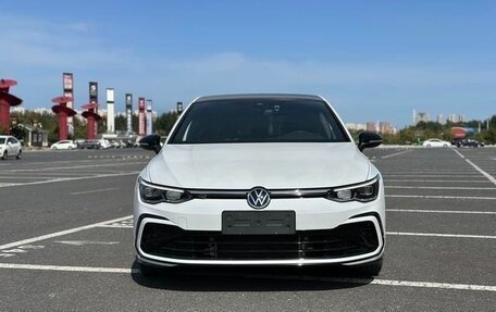 Volkswagen Golf VIII, 2021 год, 1 700 000 рублей, 2 фотография