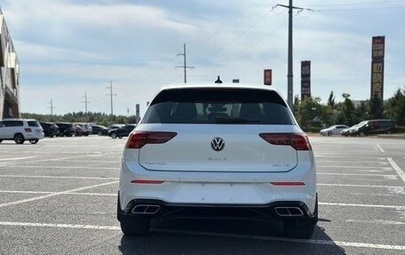 Volkswagen Golf VIII, 2021 год, 1 700 000 рублей, 5 фотография