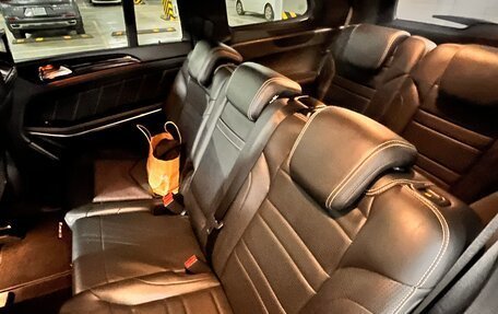 Mercedes-Benz GL-Класс AMG, 2014 год, 4 000 000 рублей, 6 фотография
