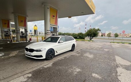 BMW 5 серия, 2019 год, 2 850 000 рублей, 4 фотография