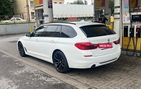 BMW 5 серия, 2019 год, 2 850 000 рублей, 6 фотография