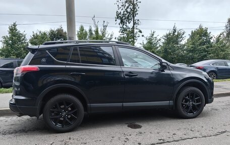Toyota RAV4, 2019 год, 2 900 000 рублей, 8 фотография
