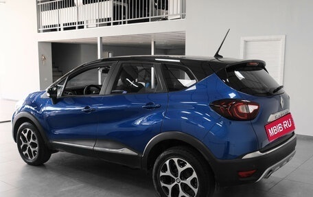 Renault Kaptur I рестайлинг, 2020 год, 1 630 000 рублей, 4 фотография