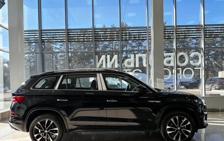 Skoda Kodiaq I, 2024 год, 4 350 000 рублей, 4 фотография
