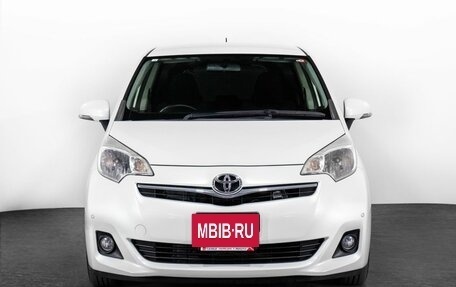 Toyota Ractis II, 2012 год, 995 000 рублей, 2 фотография