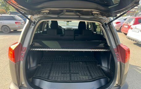 Toyota RAV4, 2014 год, 1 499 999 рублей, 12 фотография