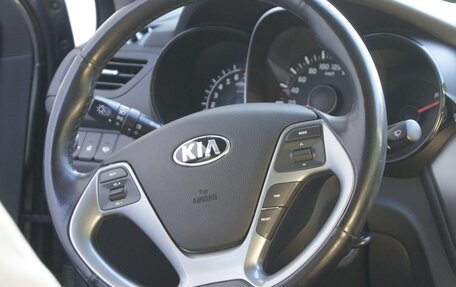 KIA Rio III рестайлинг, 2016 год, 940 000 рублей, 4 фотография