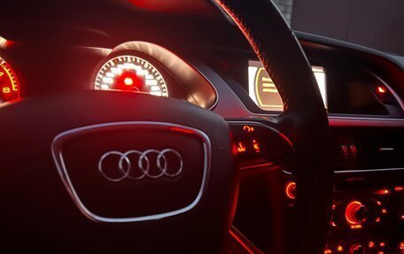 Audi A4, 2013 год, 999 999 рублей, 6 фотография