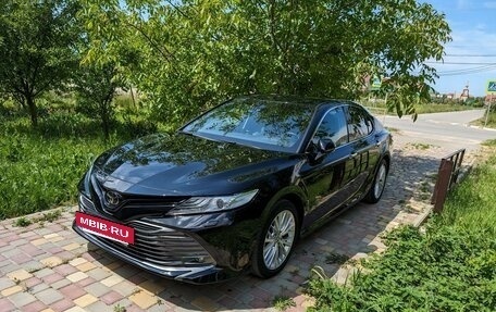 Toyota Camry, 2020 год, 3 350 000 рублей, 10 фотография