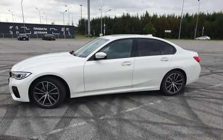 BMW 3 серия, 2020 год, 2 700 000 рублей, 2 фотография