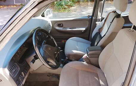 KIA Sportage IV рестайлинг, 2004 год, 750 000 рублей, 5 фотография
