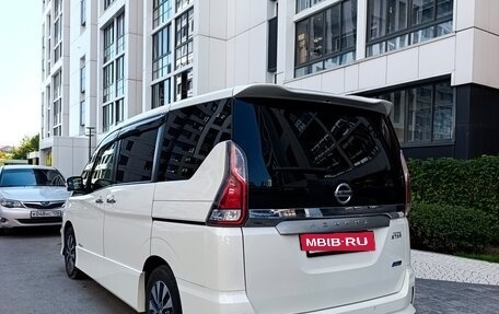 Nissan Serena IV, 2017 год, 1 950 000 рублей, 2 фотография