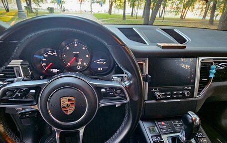 Porsche Macan I рестайлинг, 2018 год, 4 600 000 рублей, 6 фотография