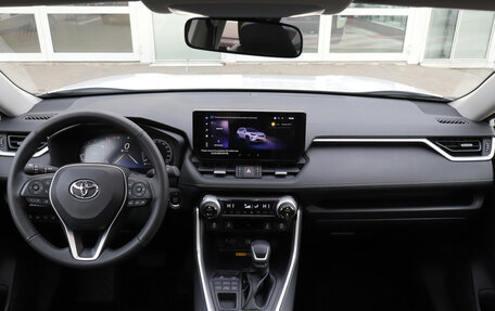 Toyota RAV4, 2025 год, 4 290 000 рублей, 5 фотография