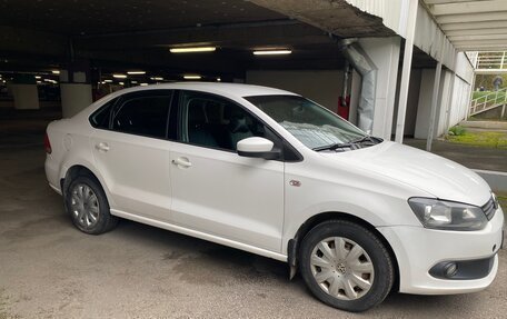 Volkswagen Polo VI (EU Market), 2010 год, 480 000 рублей, 2 фотография