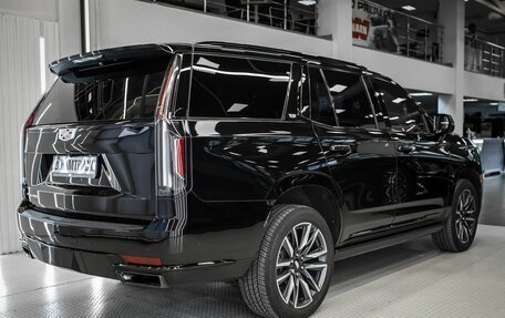 Cadillac Escalade V, 2021 год, 9 999 999 рублей, 6 фотография