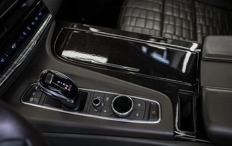 Cadillac Escalade V, 2021 год, 9 999 999 рублей, 16 фотография