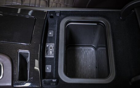 Cadillac Escalade V, 2021 год, 9 999 999 рублей, 17 фотография