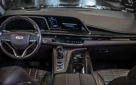 Cadillac Escalade V, 2021 год, 9 999 999 рублей, 31 фотография