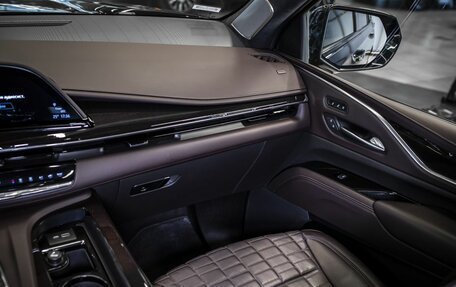 Cadillac Escalade V, 2021 год, 9 999 999 рублей, 32 фотография