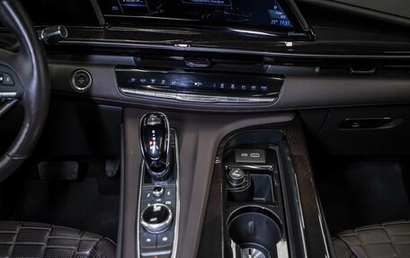 Cadillac Escalade V, 2021 год, 9 999 999 рублей, 35 фотография