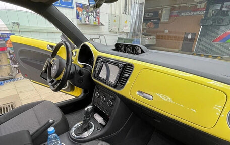 Volkswagen Beetle, 2014 год, 1 800 000 рублей, 7 фотография