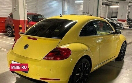 Volkswagen Beetle, 2014 год, 1 800 000 рублей, 2 фотография
