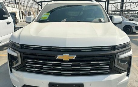 Chevrolet Tahoe IV, 2025 год, 9 990 000 рублей, 2 фотография