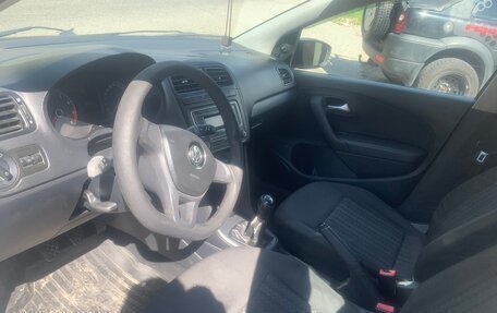 Volkswagen Polo VI (EU Market), 2018 год, 550 000 рублей, 6 фотография