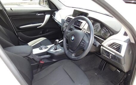 BMW 1 серия, 2017 год, 1 040 000 рублей, 6 фотография
