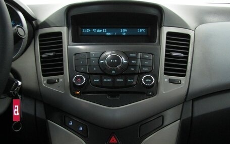 Chevrolet Cruze II, 2010 год, 567 000 рублей, 19 фотография