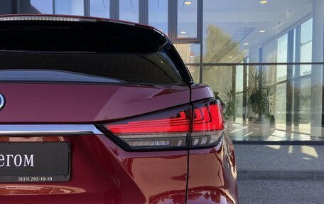 Lexus RX IV рестайлинг, 2021 год, 5 640 000 рублей, 10 фотография