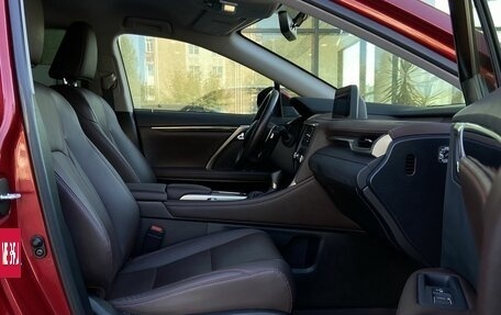 Lexus RX IV рестайлинг, 2021 год, 5 640 000 рублей, 28 фотография