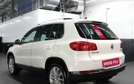 Volkswagen Tiguan I, 2012 год, 865 000 рублей, 6 фотография