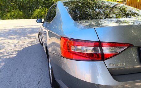 Skoda Superb III рестайлинг, 2015 год, 1 690 000 рублей, 10 фотография