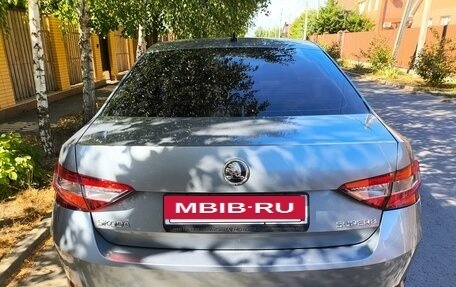 Skoda Superb III рестайлинг, 2015 год, 1 690 000 рублей, 13 фотография