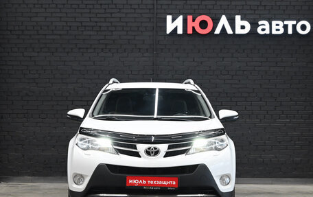 Toyota RAV4, 2013 год, 1 840 000 рублей, 2 фотография