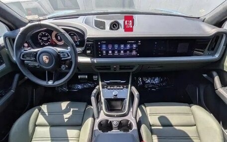 Porsche Cayenne III, 2025 год, 22 400 000 рублей, 13 фотография
