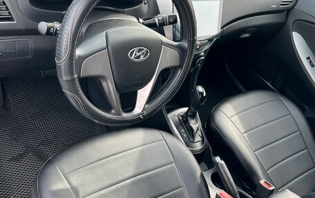 Hyundai Solaris II рестайлинг, 2016 год, 1 100 000 рублей, 11 фотография